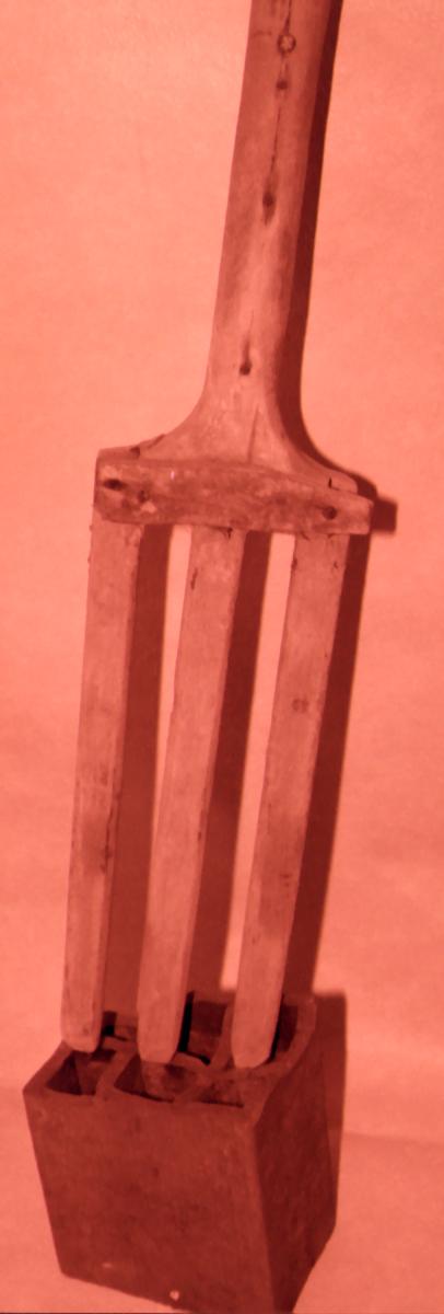 fourche brique.JPG (33831 octets)